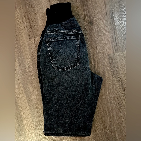 NWT - Maternity Jeans - Picture 3 of 3